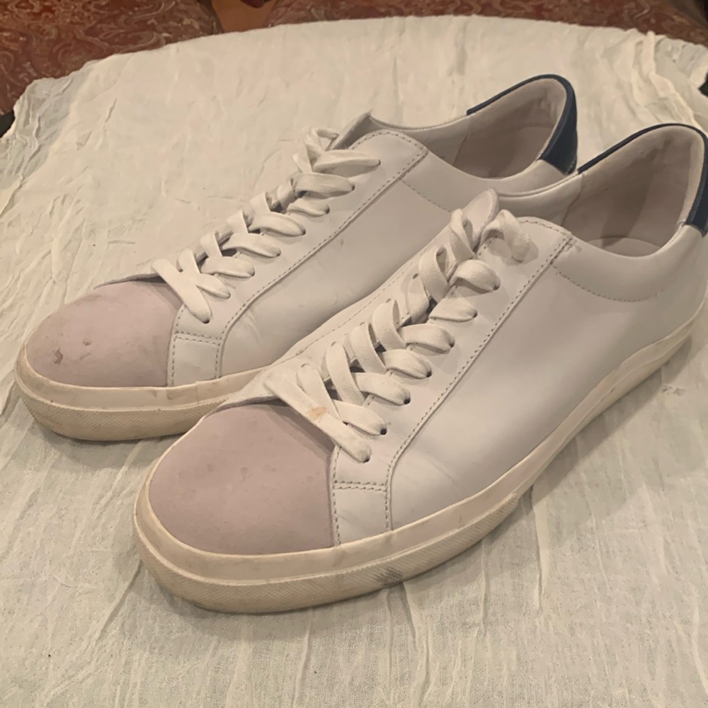 Men’s sneakers